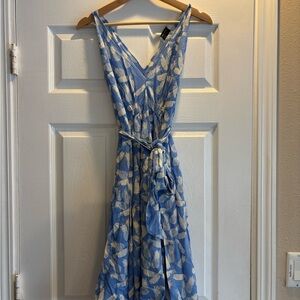 & Other Stories Leaf Print Blue and White Maxi Dress